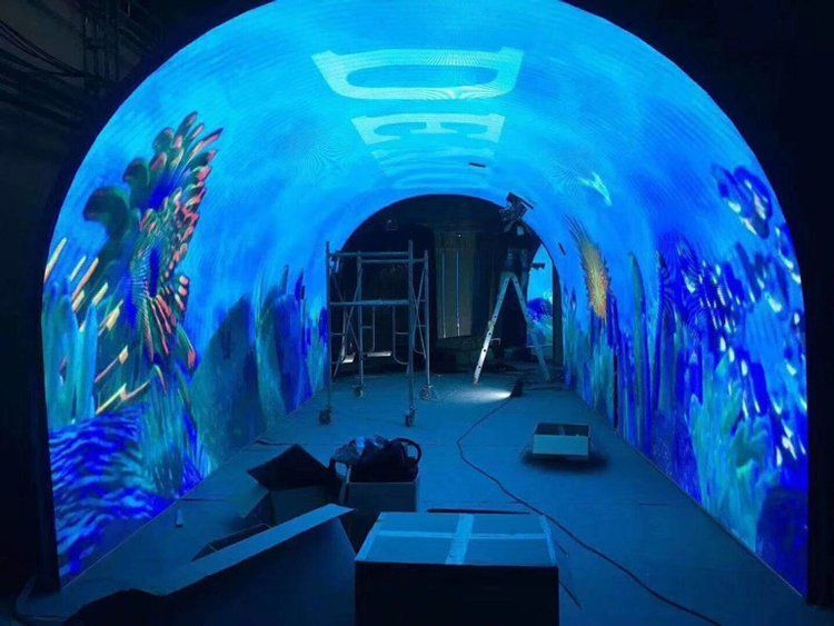 tunnel led display